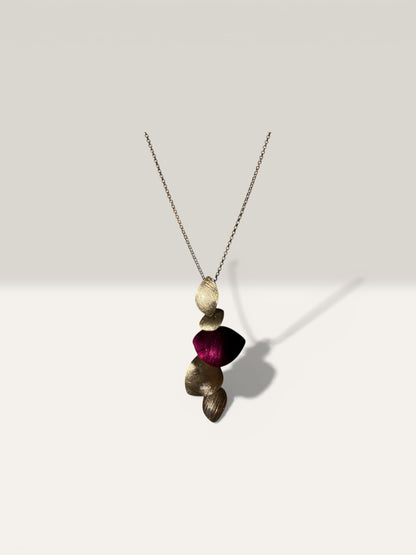 Fucsia d’Oro Necklace