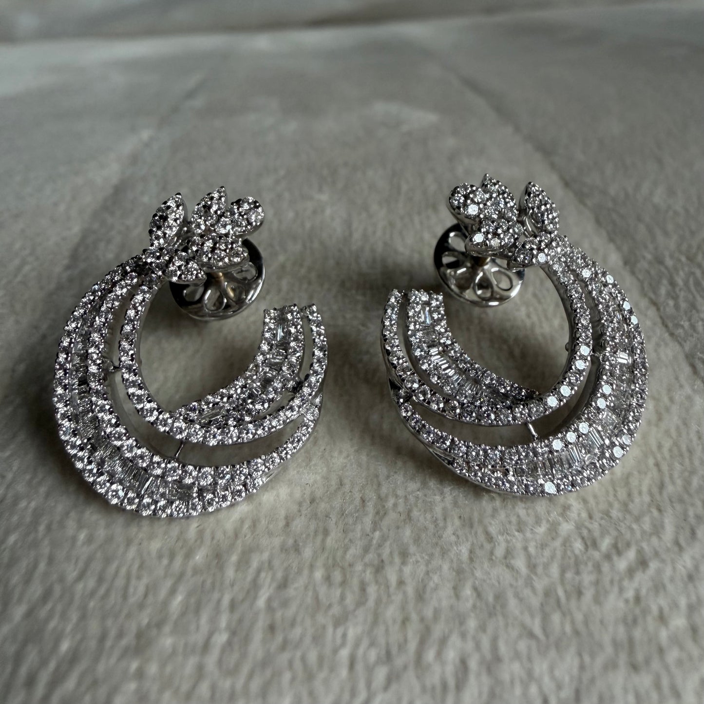 Petal Arc Earrings