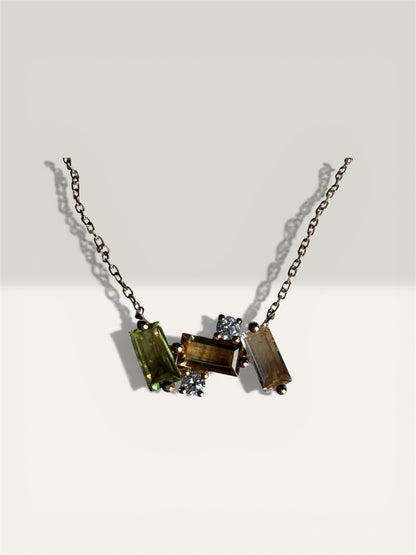 Willow Glow Necklace