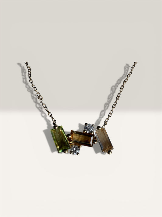 Willow Glow Necklace
