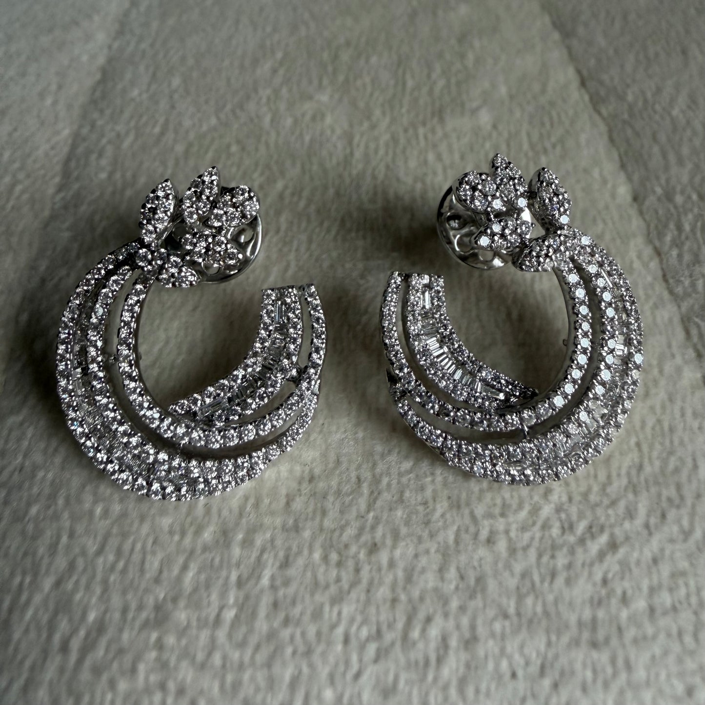 Petal Arc Earrings