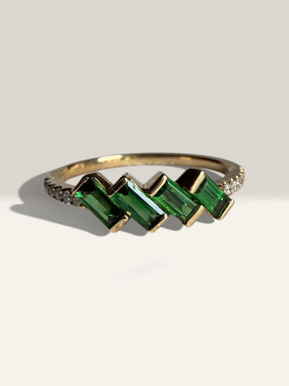 Tsavorite and Diamond Ring Style 2