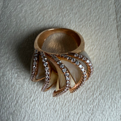 Wavecrest Ring