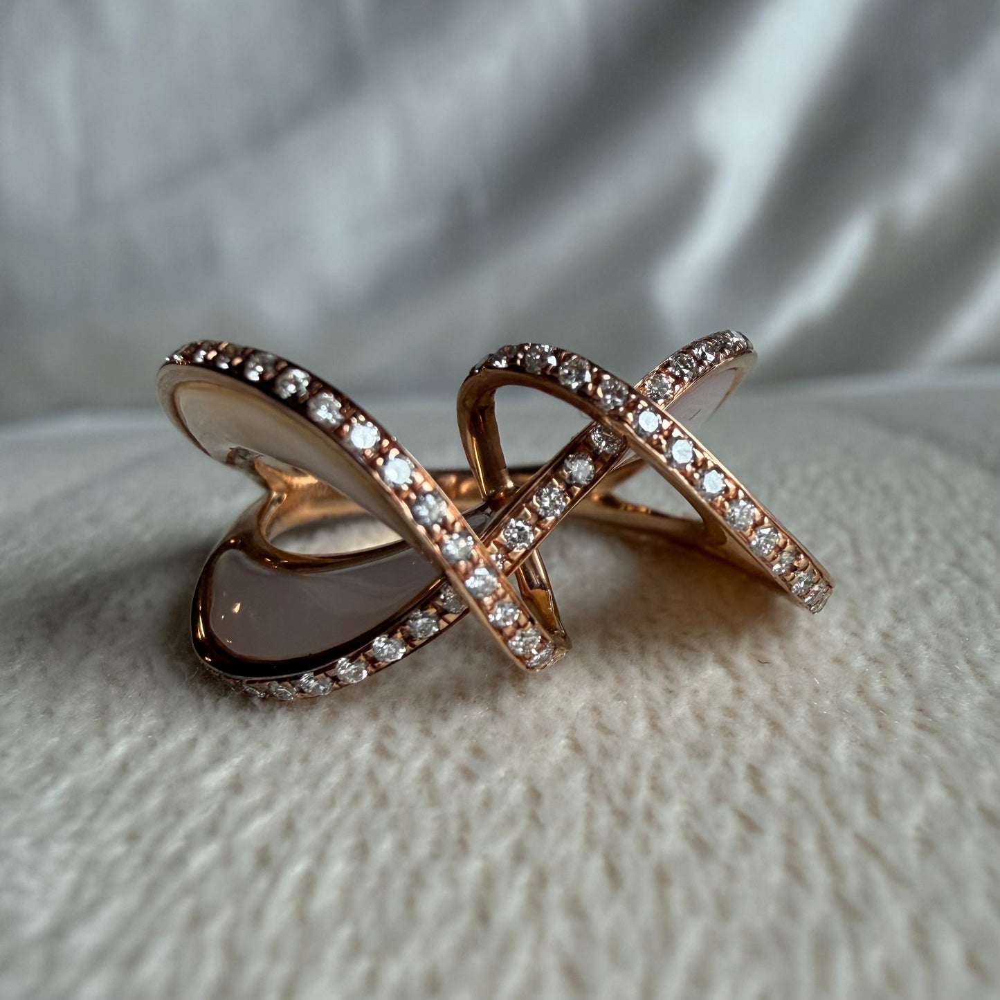 Mother of Pearl Twist Ring