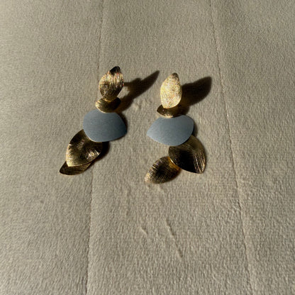 Aura Bianca Earrings