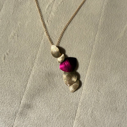 Fucsia d’Oro Necklace