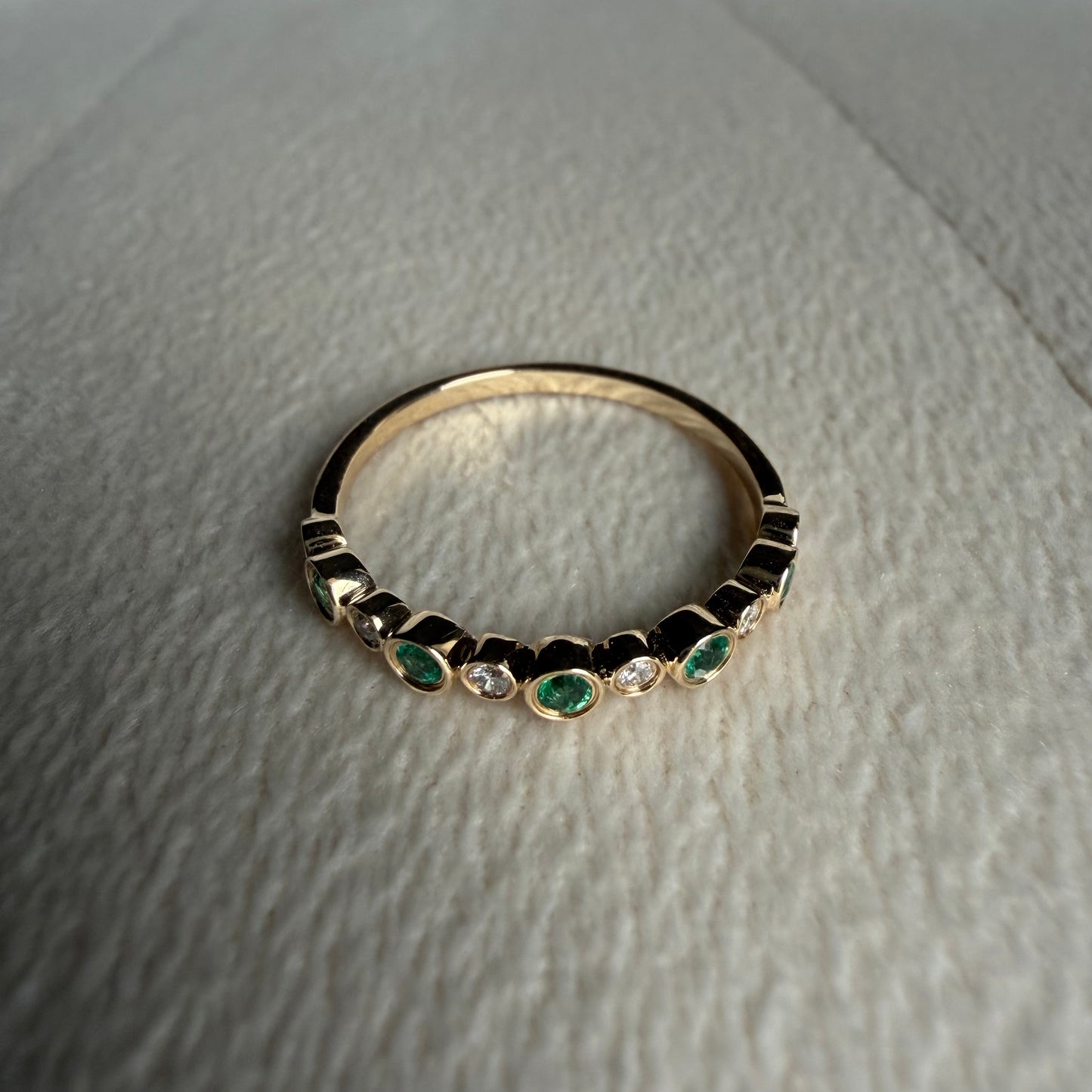 Gemma Ring