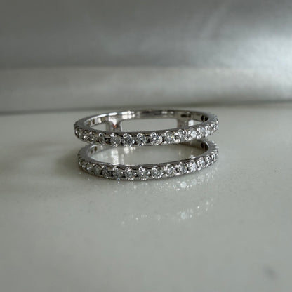 Pave Stacked Band