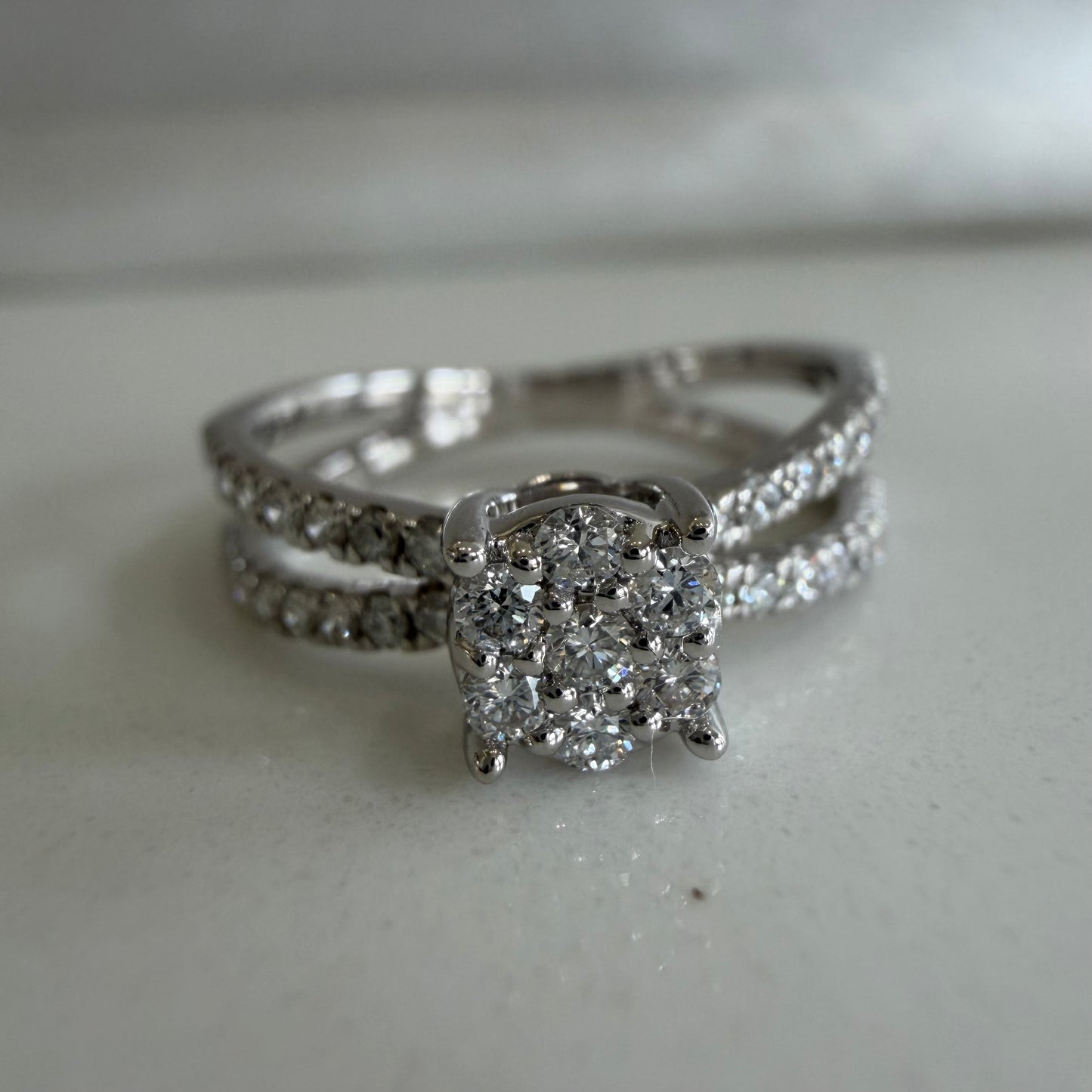 Luna Glow Ring