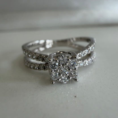 Luna Glow Ring