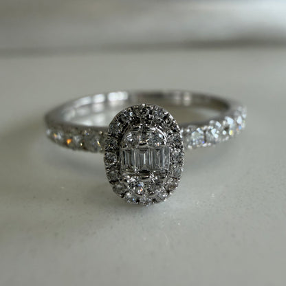 Amore Halo Ring