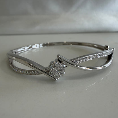Orbit Twist Bracelet
