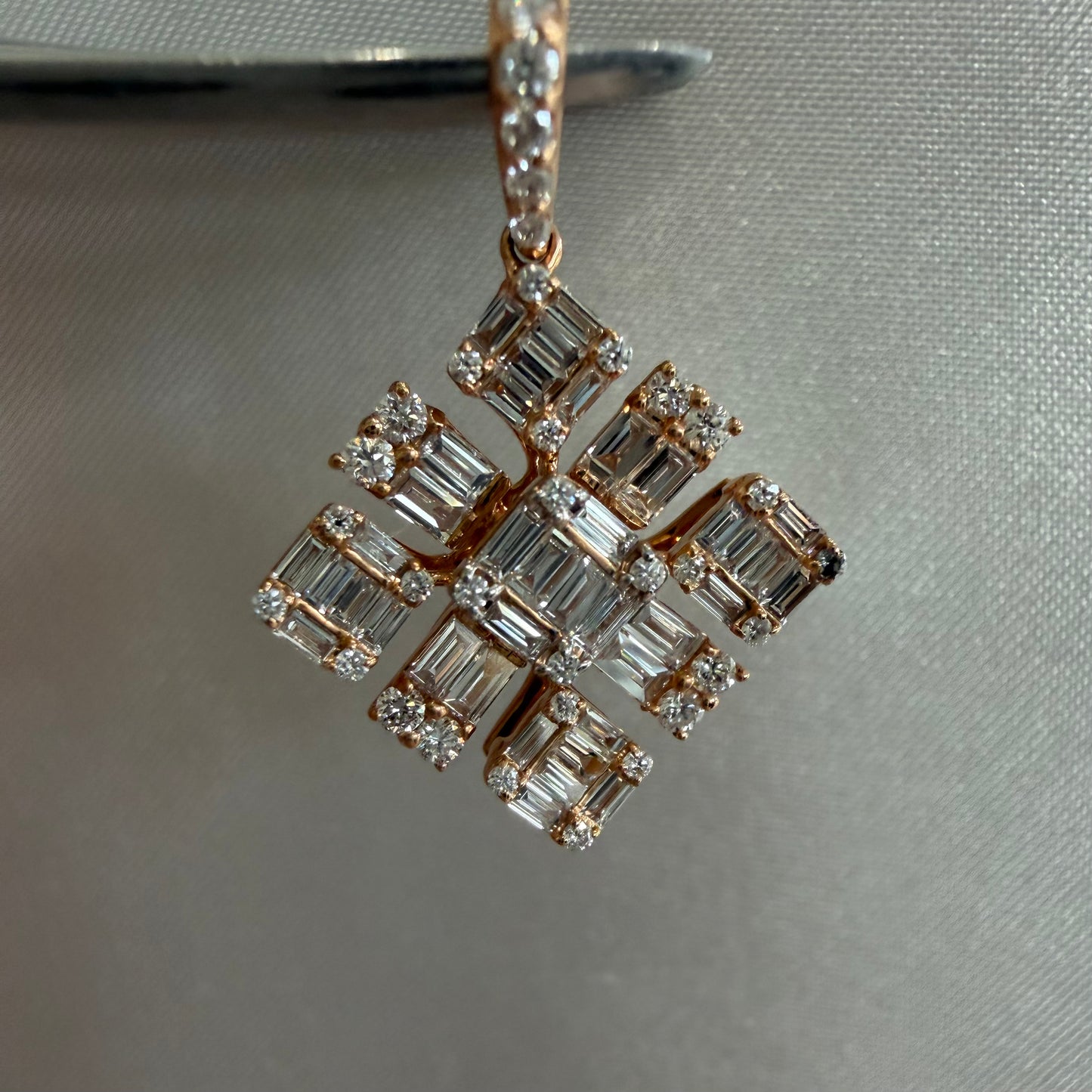 Lattice Pendant