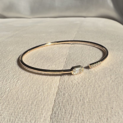 Arc Bar Bangle