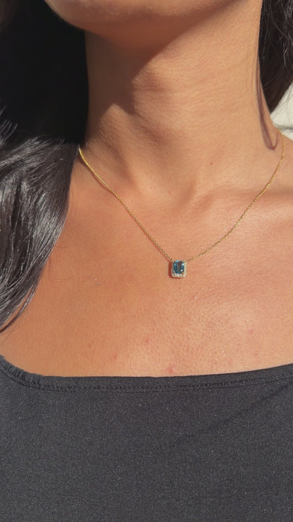 Iris Necklace